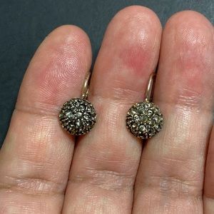 🖤BY SIMON💕signed Sterling earrings